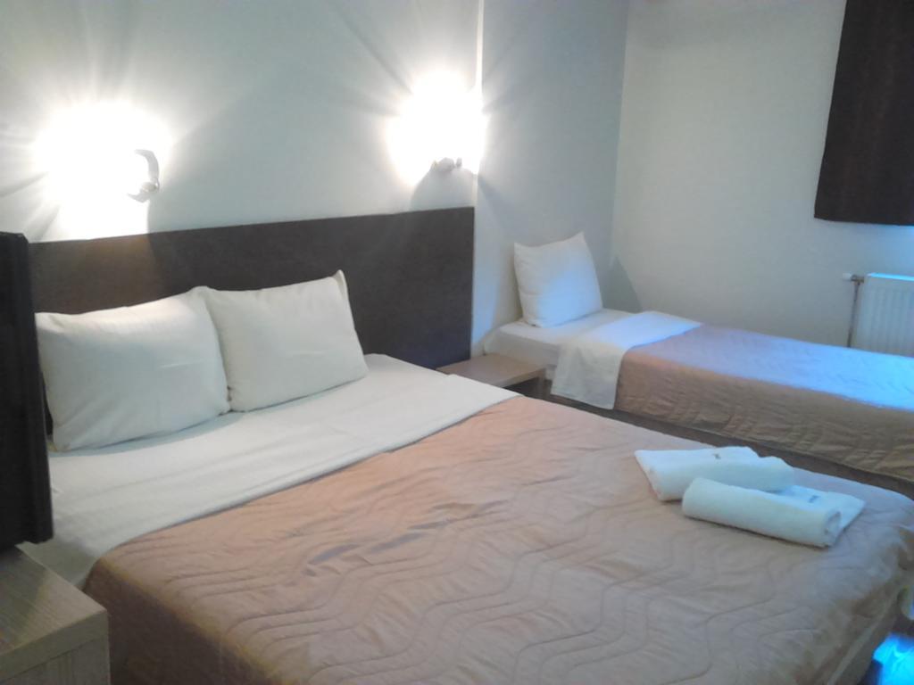 ホテル Prenociste Konstantin 2008 Ni 部屋 写真